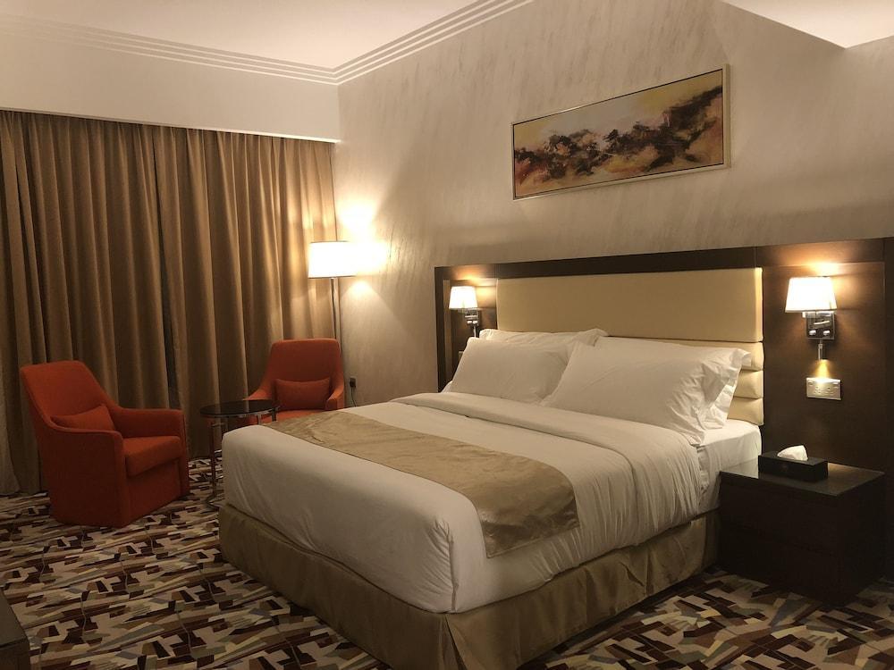 Al Murooj Grand Hotel Mascate Exterior foto