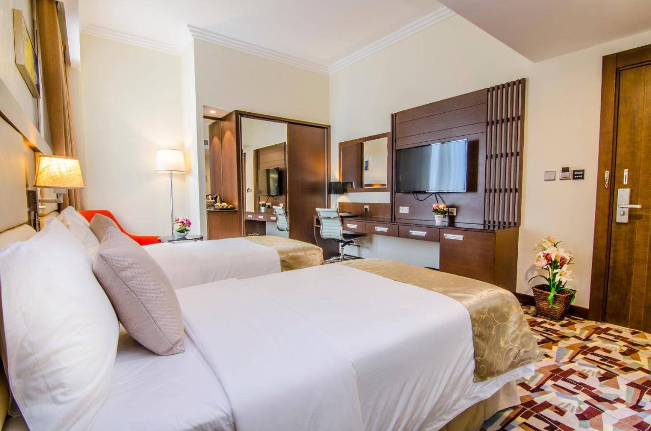 Al Murooj Grand Hotel Mascate Exterior foto